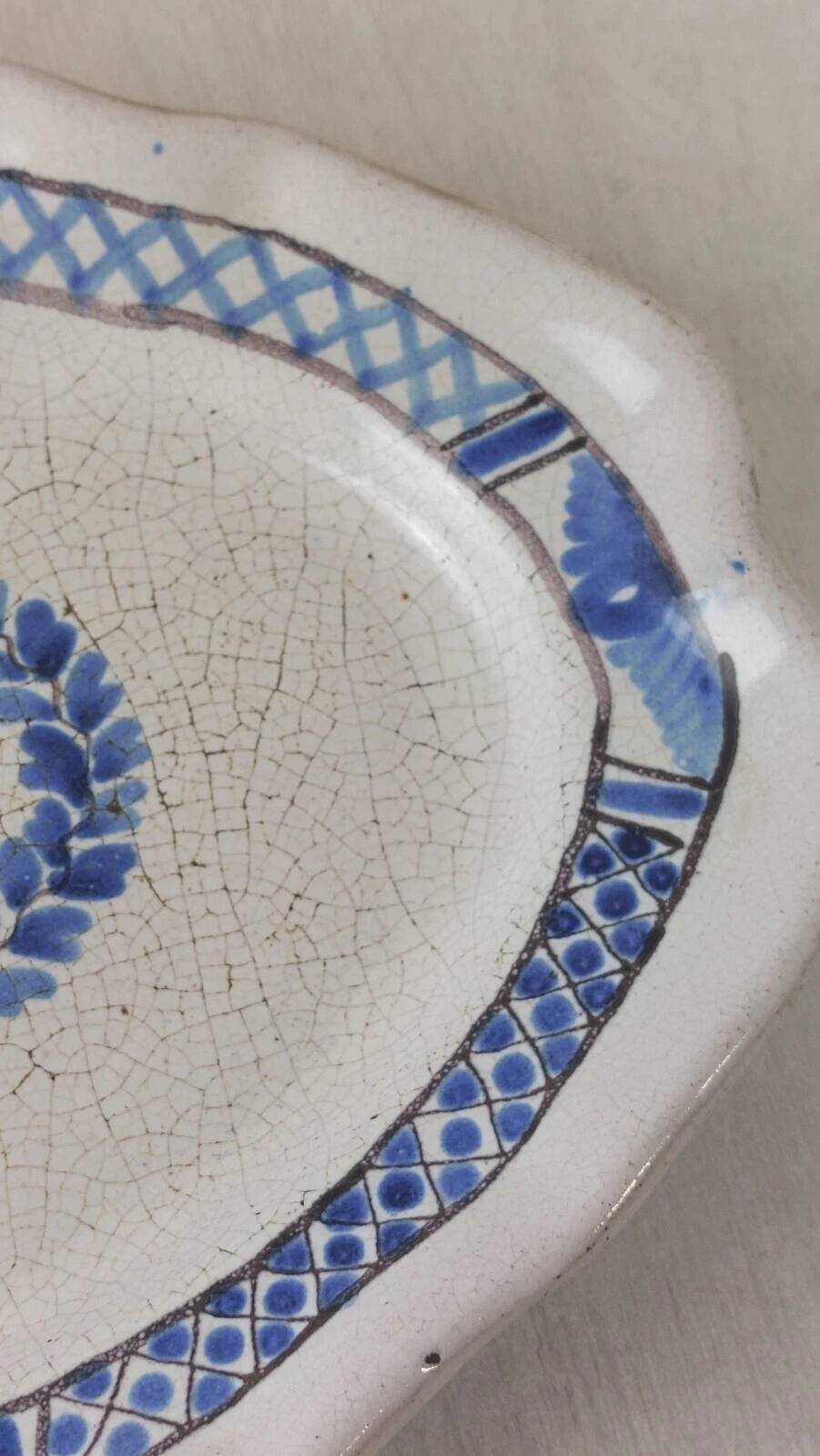 Old ceramic dish, Forges les Eaux / black bottom, late 19th century