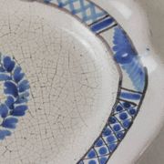 Ancien plat, en céramique, Forges les Eaux / cul noir, fin XIXème