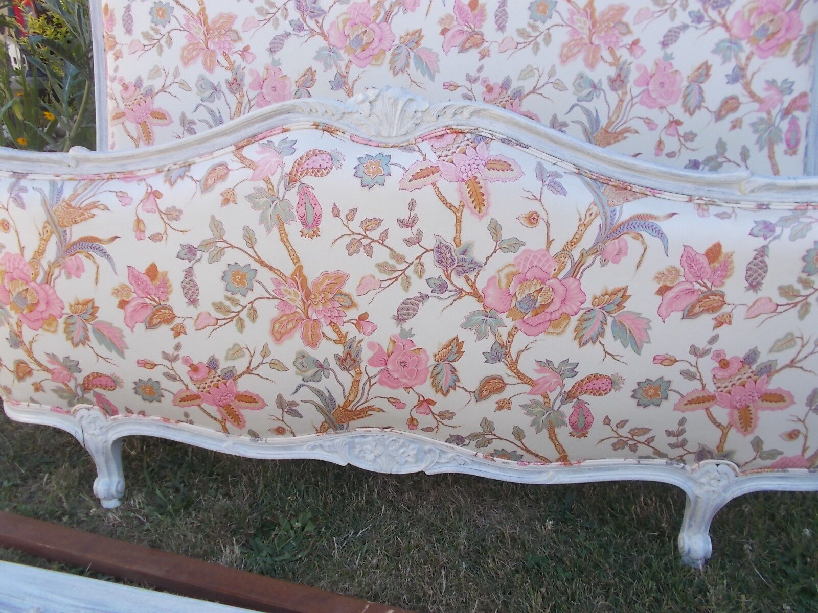 Double recycle bin bed