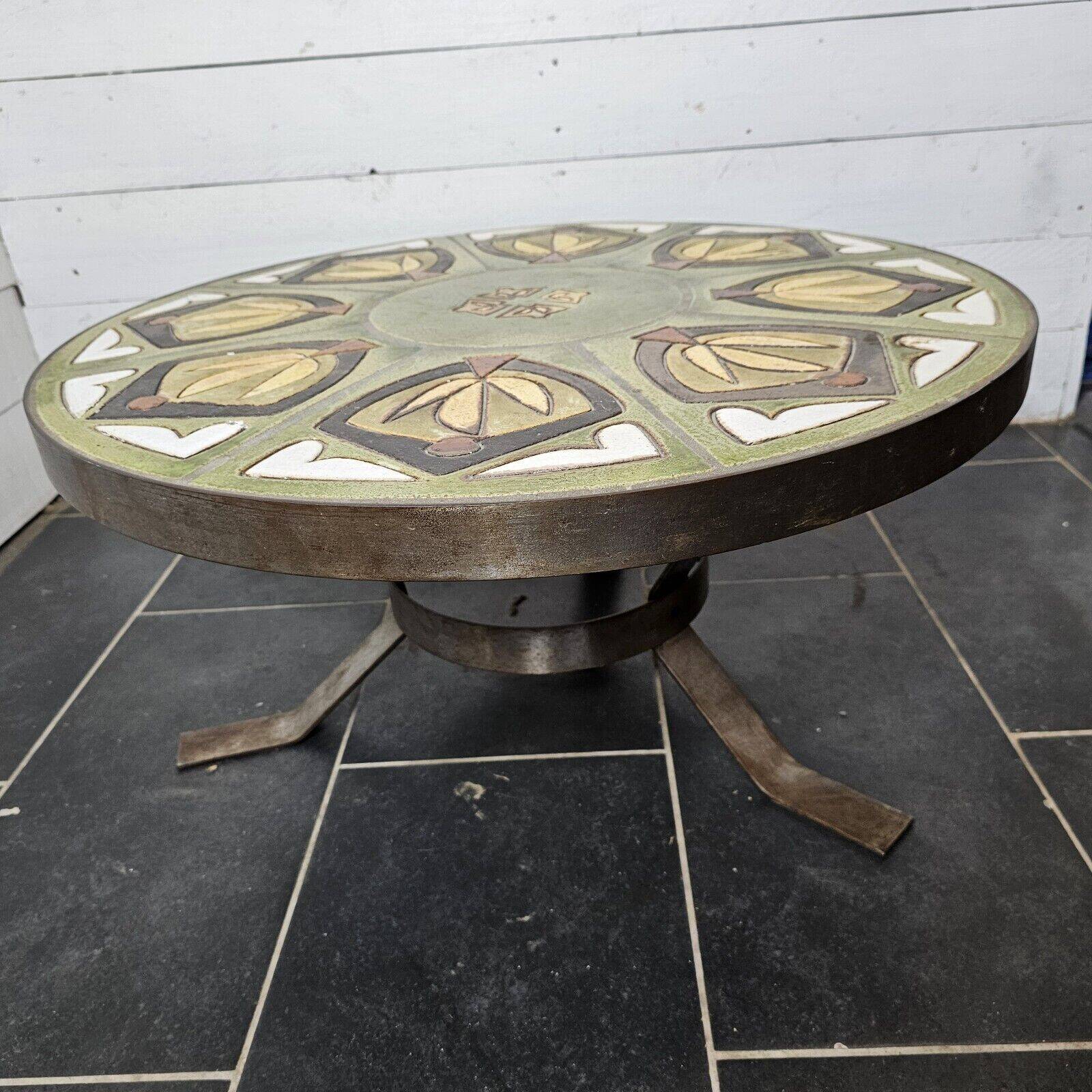 Round living room table from the 60s signed r.corroyez