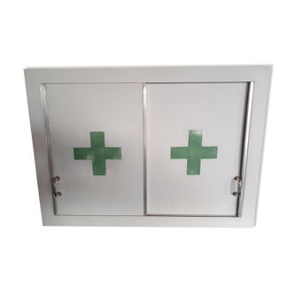 Medicine cabinet