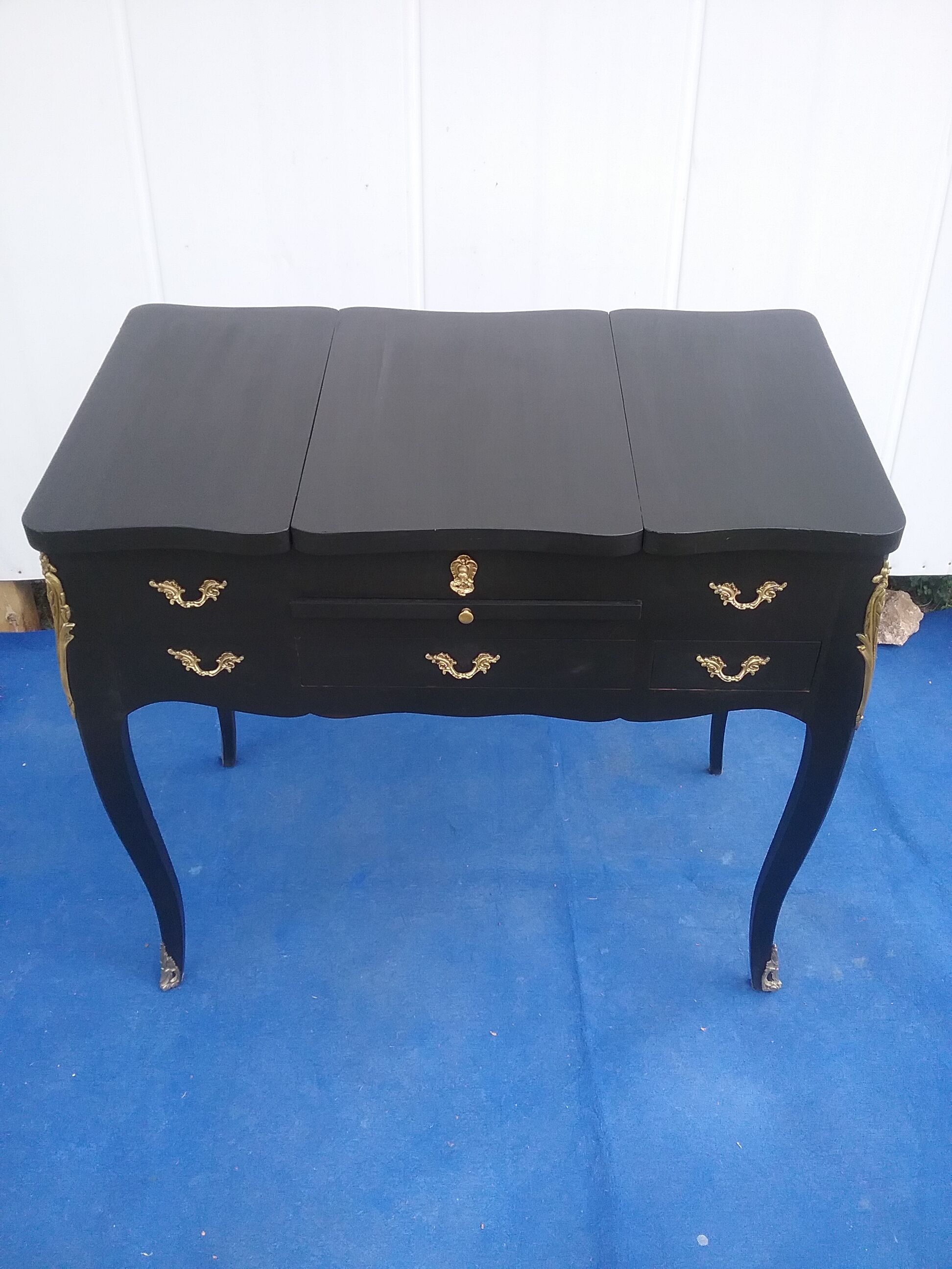 Black hairdresser