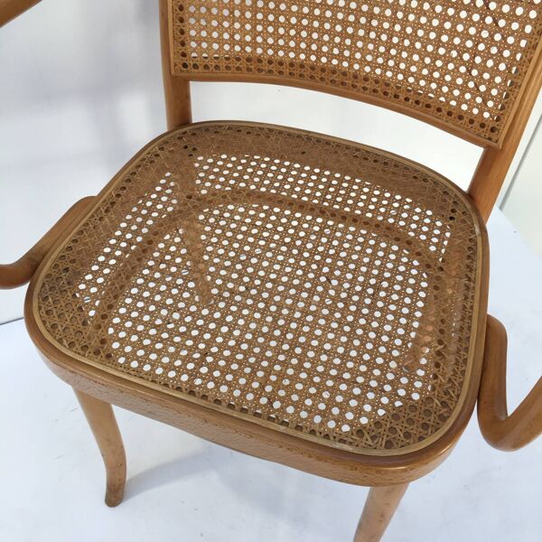 Fauteuil en bois courbé et cannage