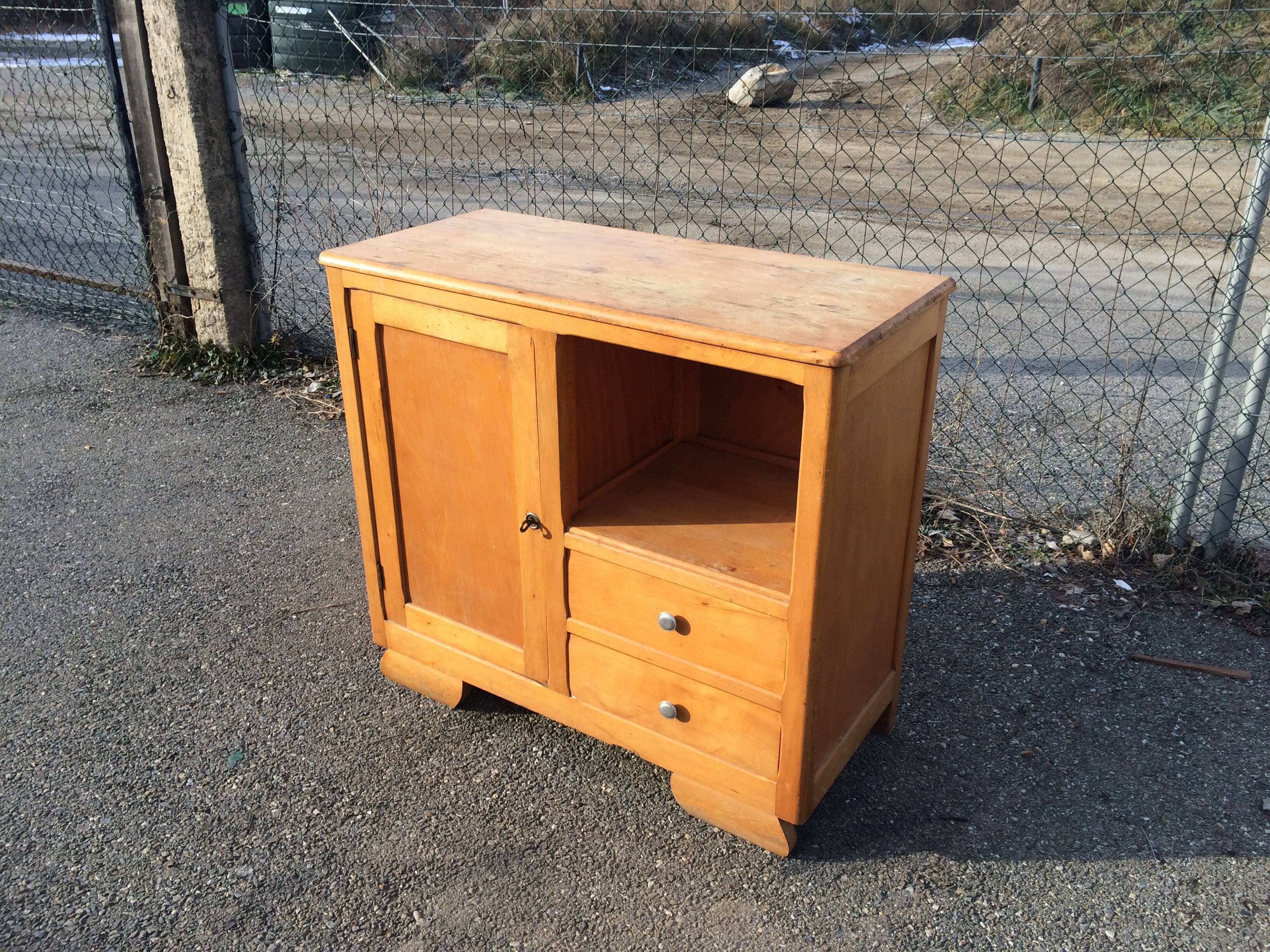 Small vintage buffet - 50s