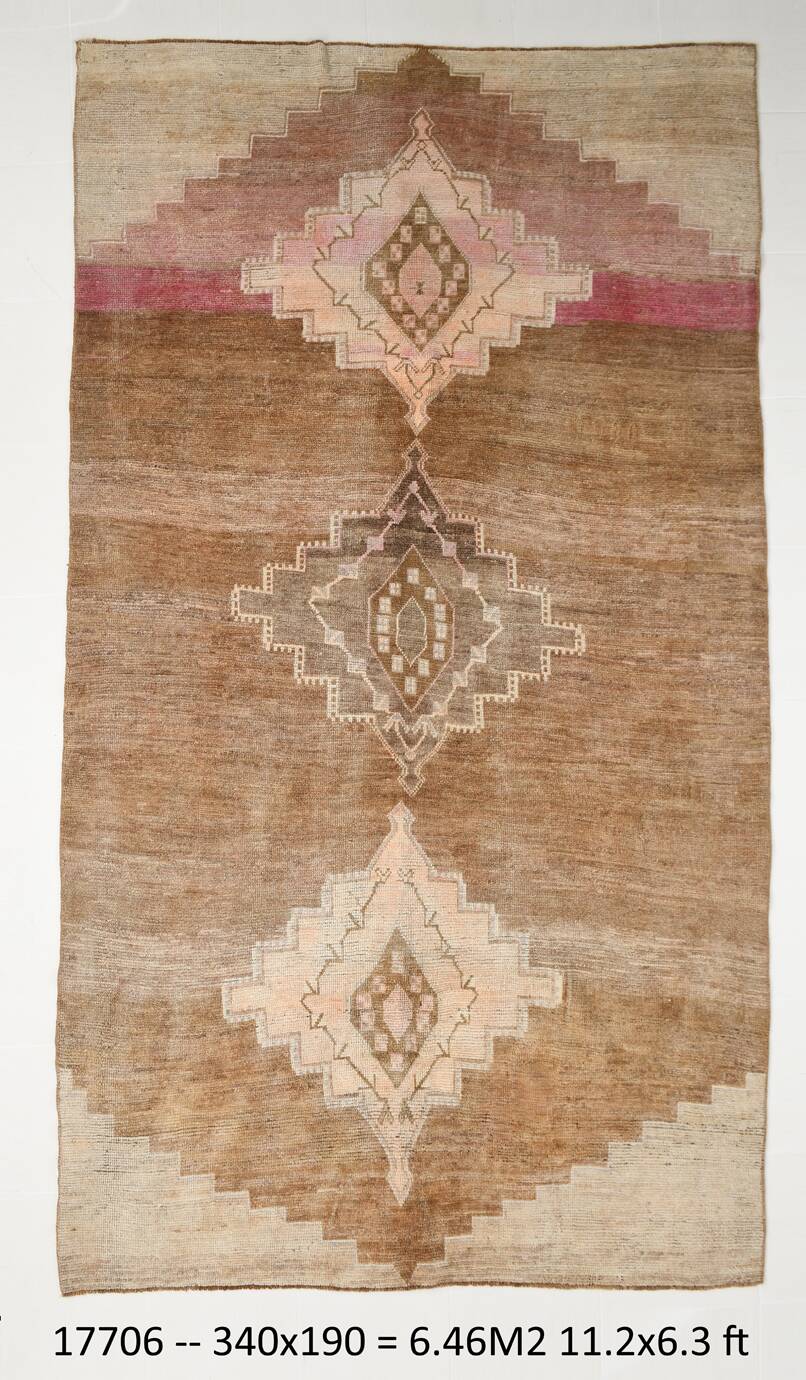 Vintage Neutral Faded Brown Mid Century Modern Turkish Vintage, 190x340 Cm
