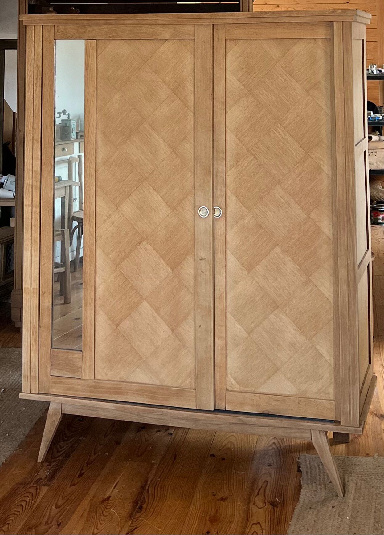 Armoire penderie vintage des années 60 en chêne brut