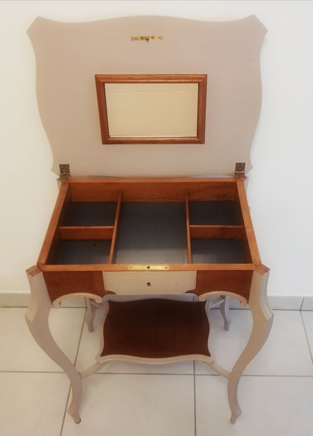 Louis XV style dressing table