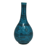 Vase en céramique islamique à fond turquoise
