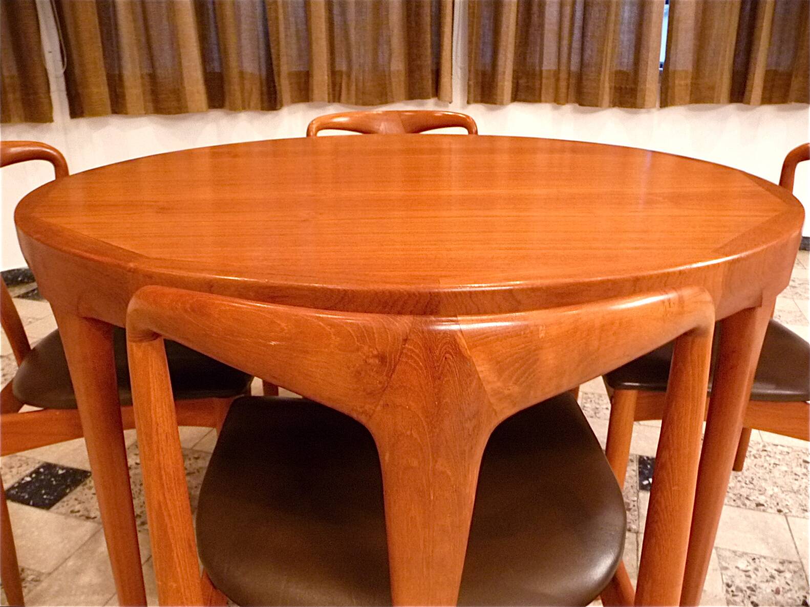 Ensemble de 4 chaises de salle à manger "Juliane" en teck par Johannes Andersen pour Uldum, Danemark 1960