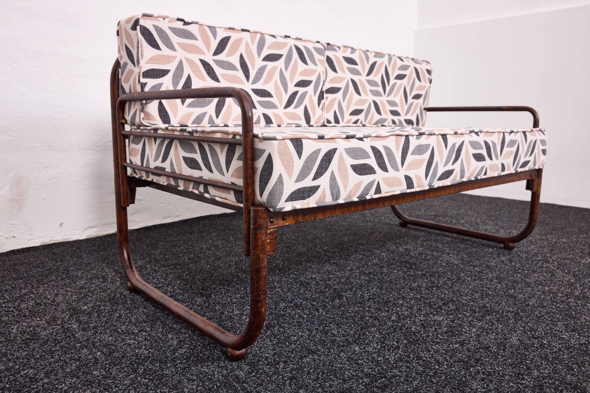 Bauhaus-style tubular steel sofa with hand-paint veneer pattern, 20s