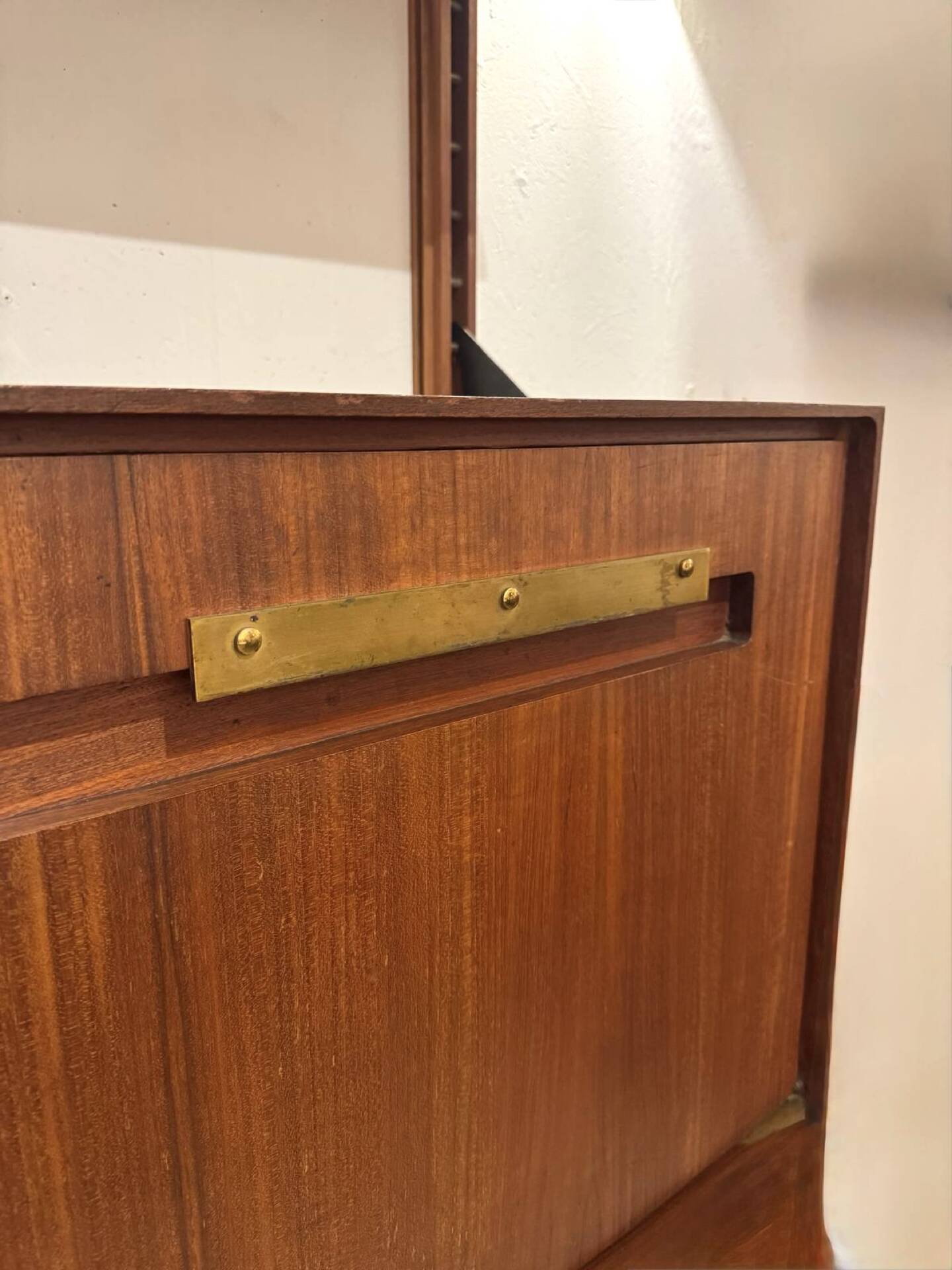 Wall shelf, Mid-Century, Italy, 1950s
