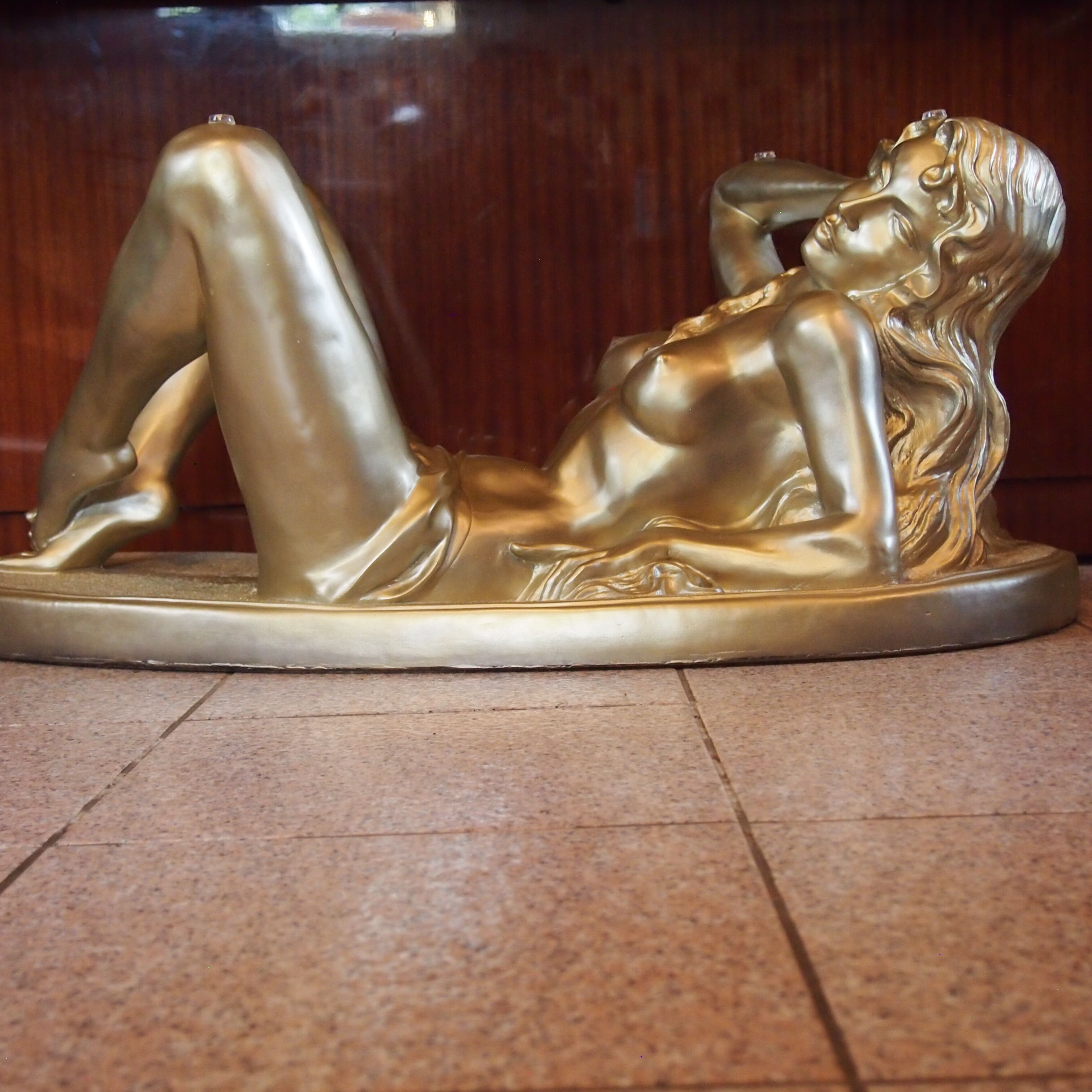 coffee table with glass plate - Resin/Polyester