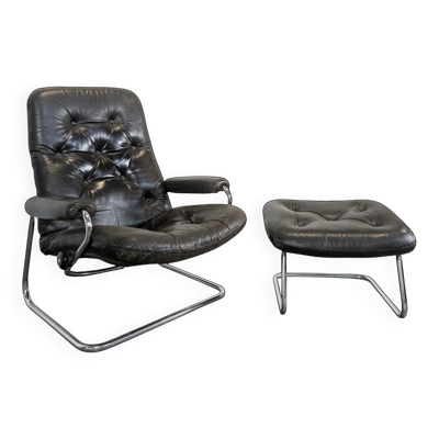 Fauteuil Stressless et Ottoman en cuir des années 70