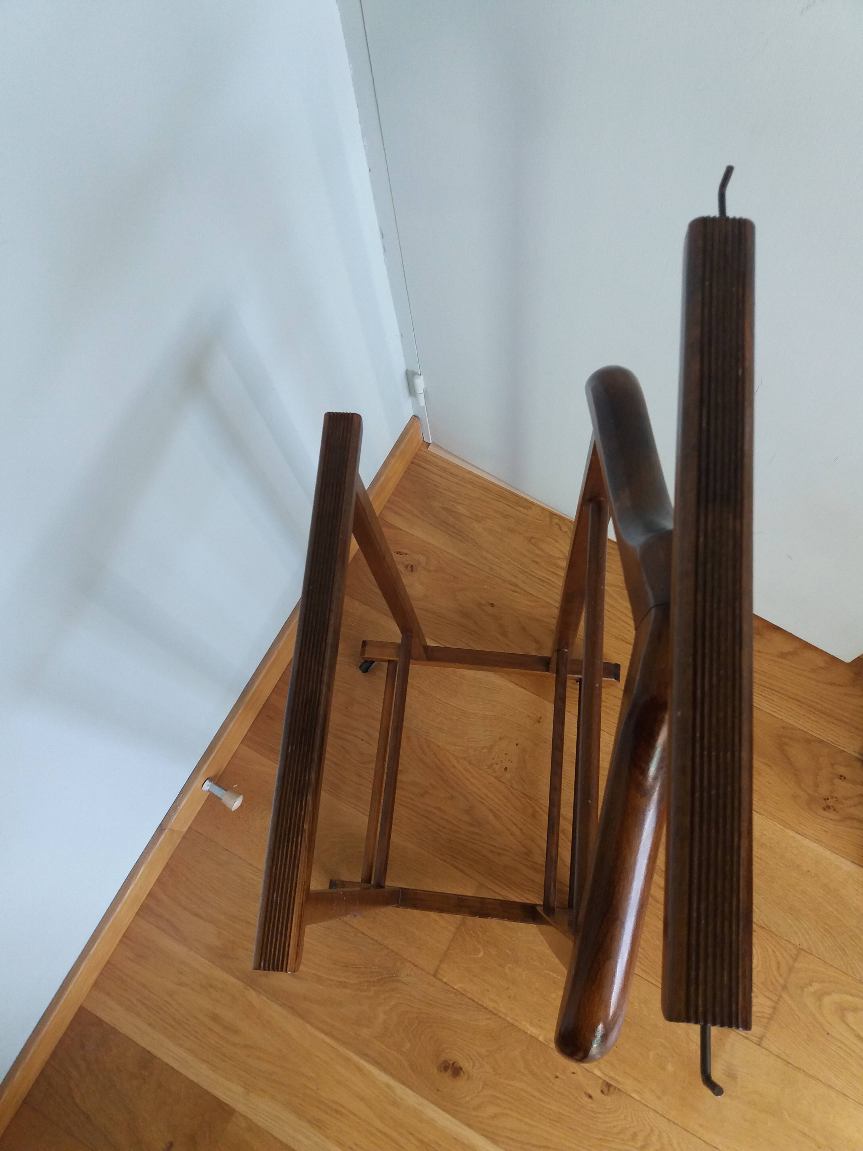 Valet stand with two clothes racks