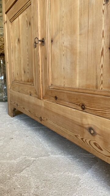 country buffet in raw wood