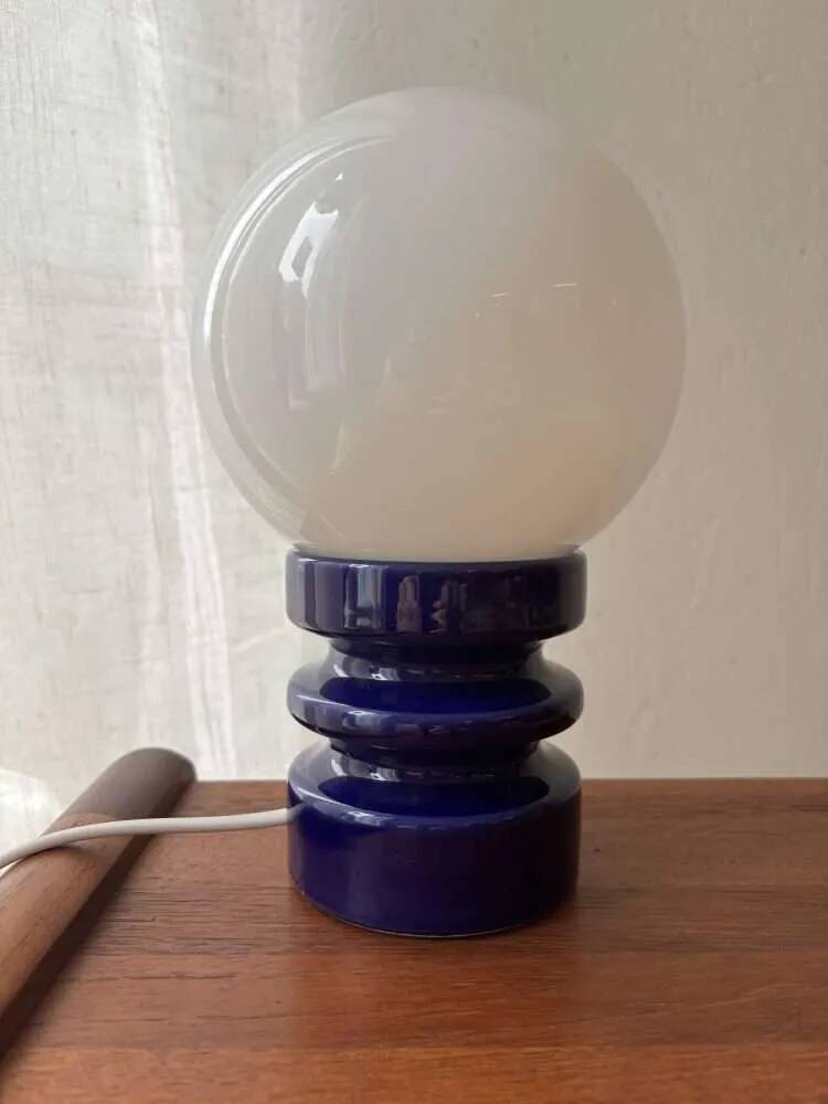 Dümler & Breiden table lamp from the 1970s, ceramic.