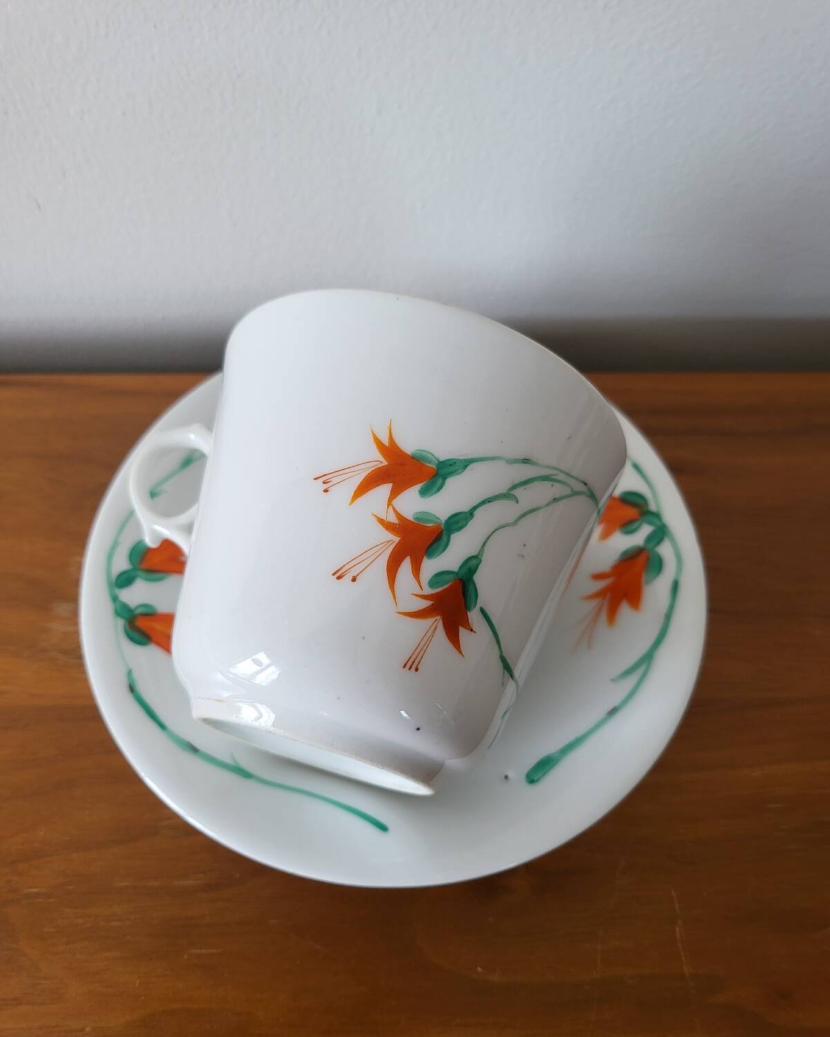Breakfast Chocolate Cup in Parisian Porcelain