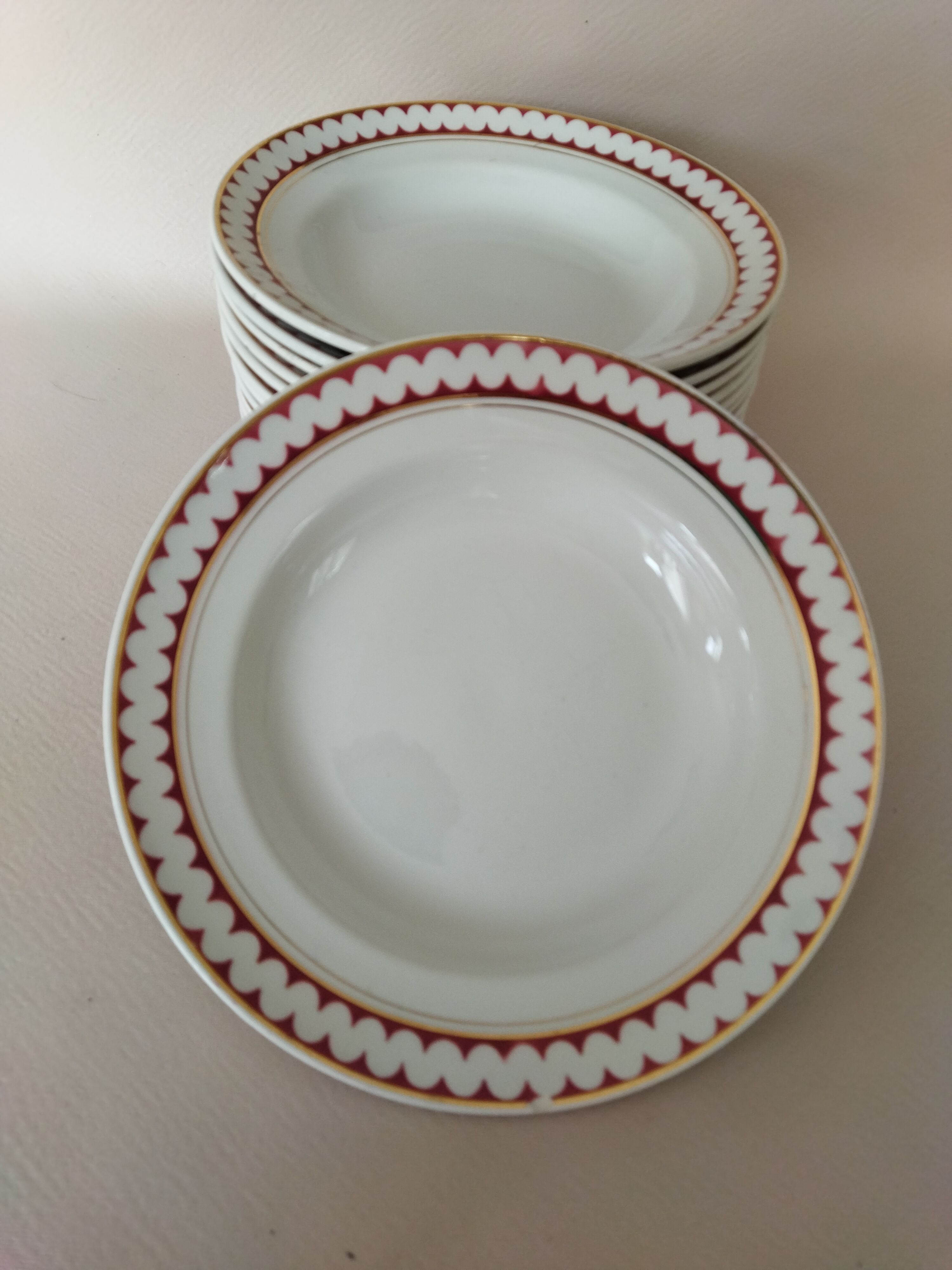 12 K&G Lunéville soup plates, Madrigal model
