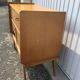 Commode vintage au pied compas