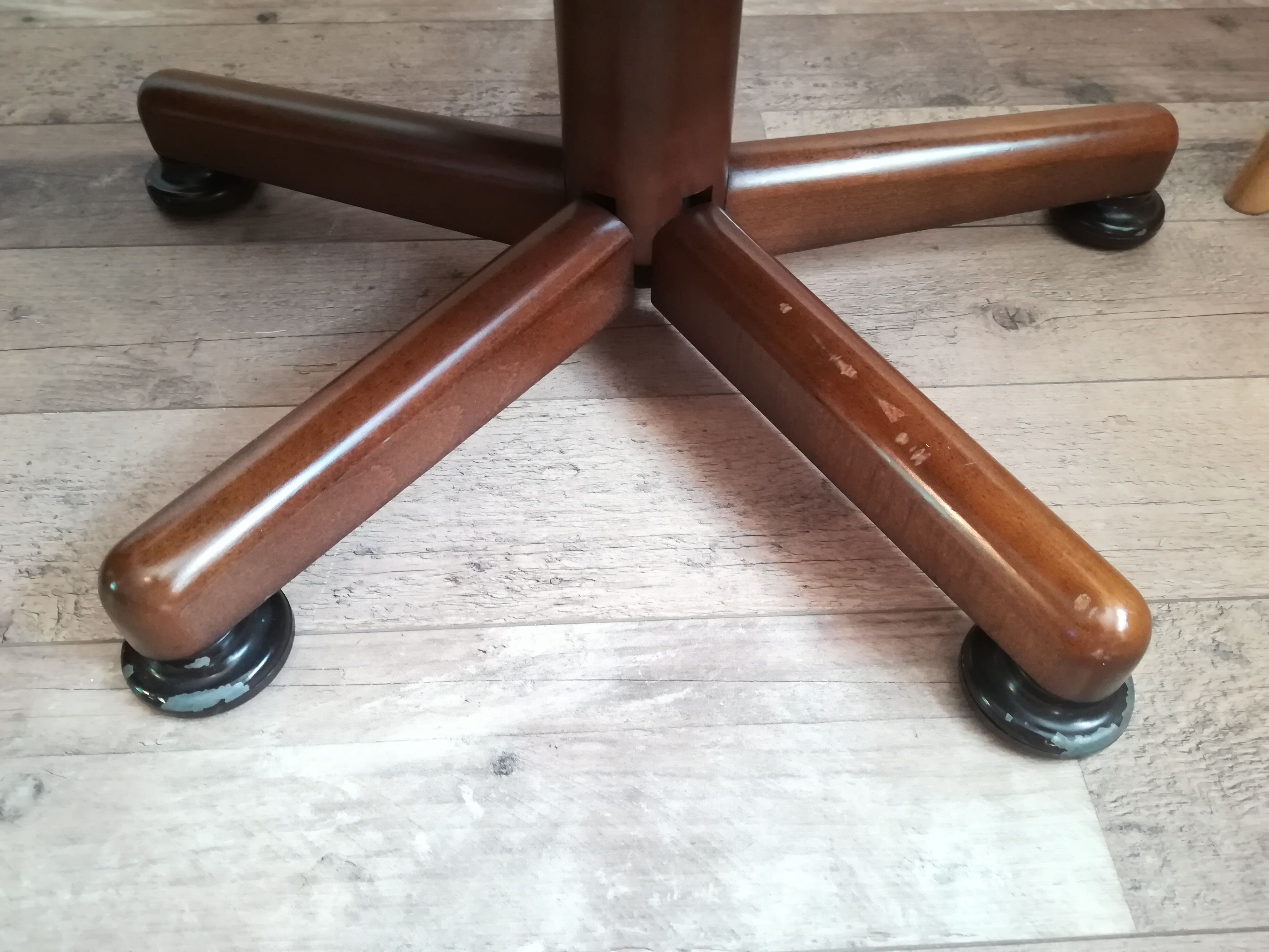 Pair of armchairs swivelling vintage havana Italy