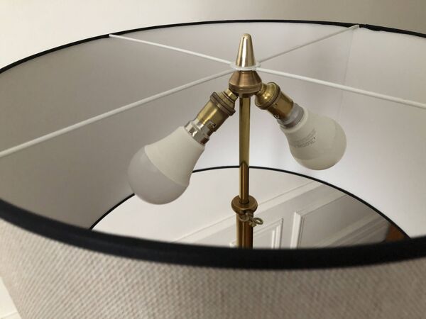 Lampadaire tablette tripode monte baisse tripode avec tablette 1960