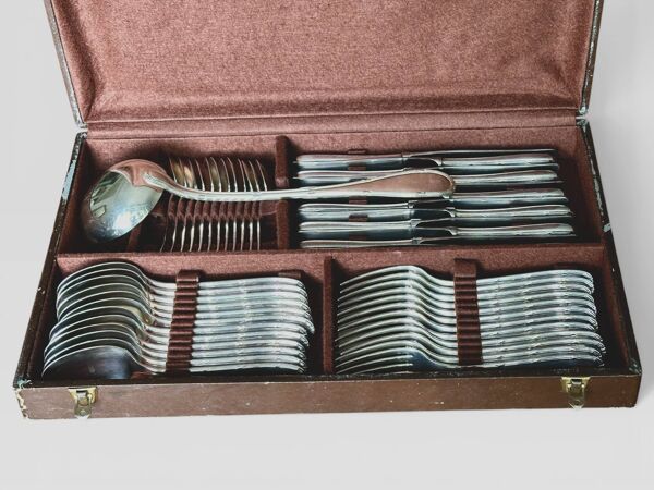 Ménagère Alfenide Christofle métal argenté - 48 pièces modèle Rubans