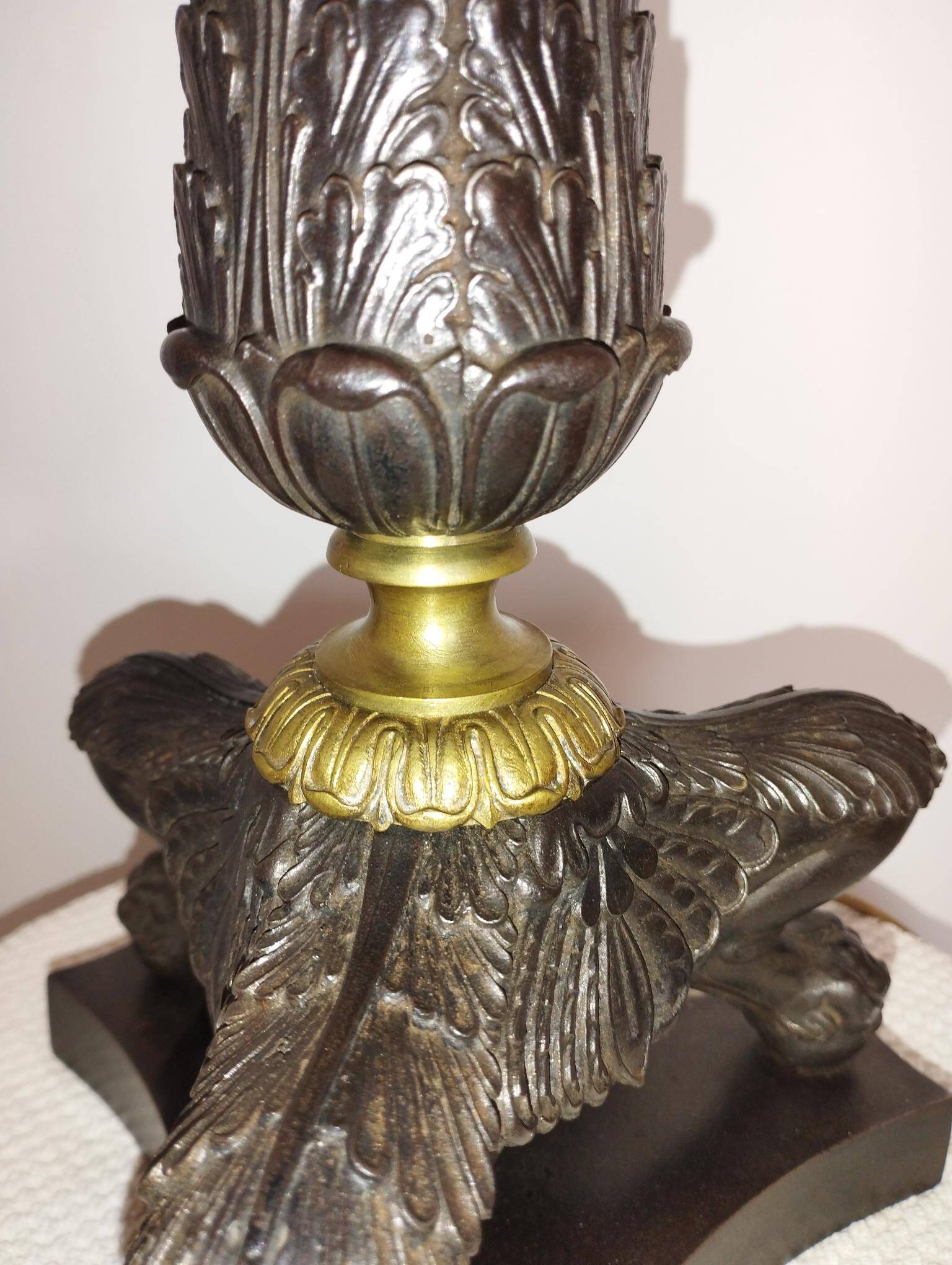 Antique lamp base with lion's paw - Restoration period - Empire