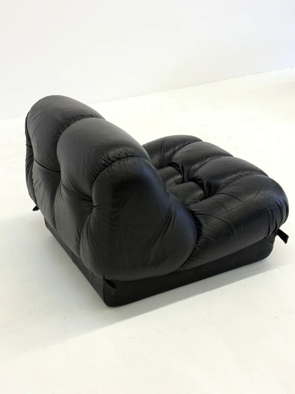 Canapé modulable Nuvolone en cuir noir Rino Maturi pour Mimo Padova