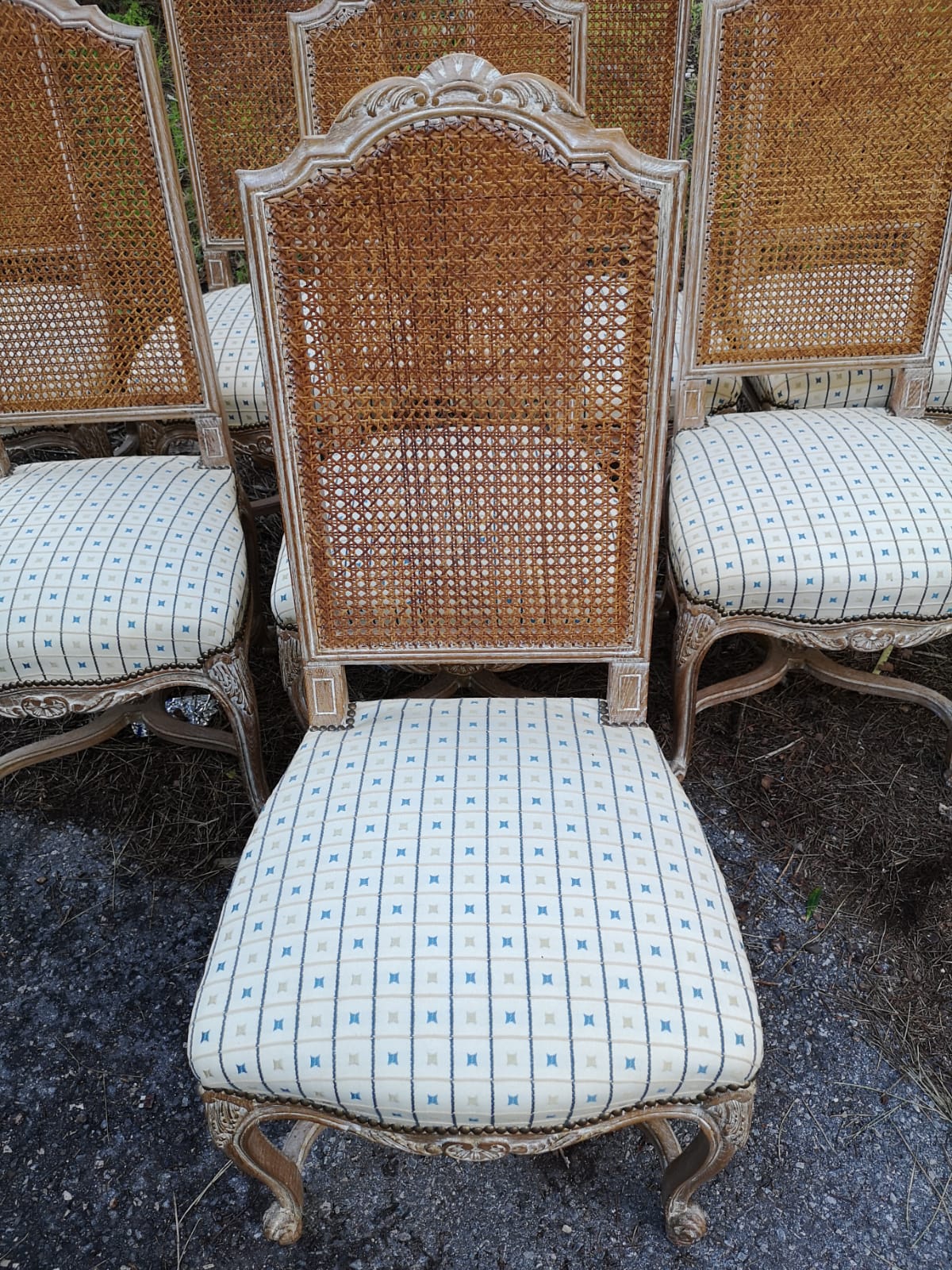 Set of 8 chairs