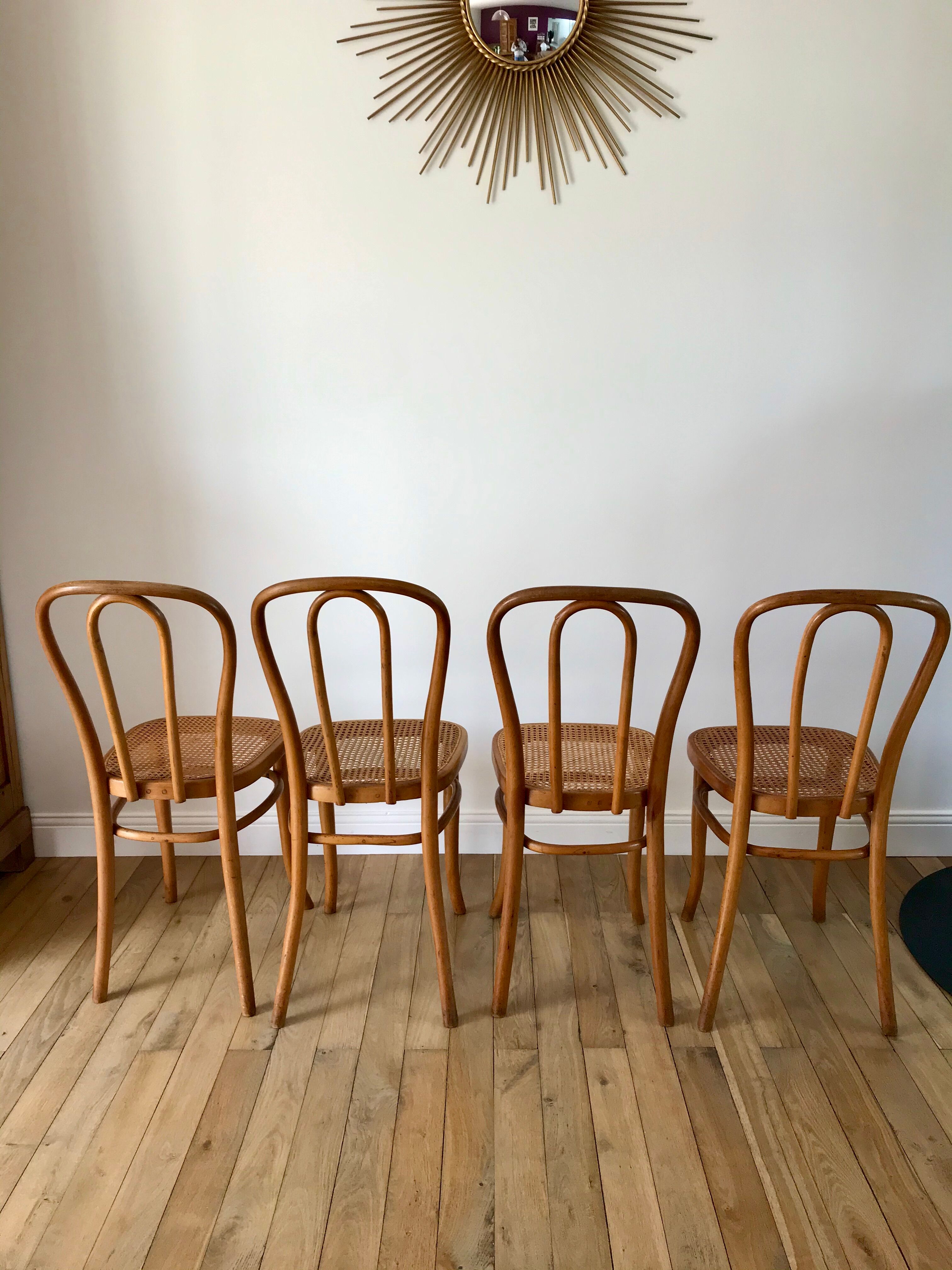 Set of 4 cane chairs in bentwood and honey-coloured cane thonet early 20th century