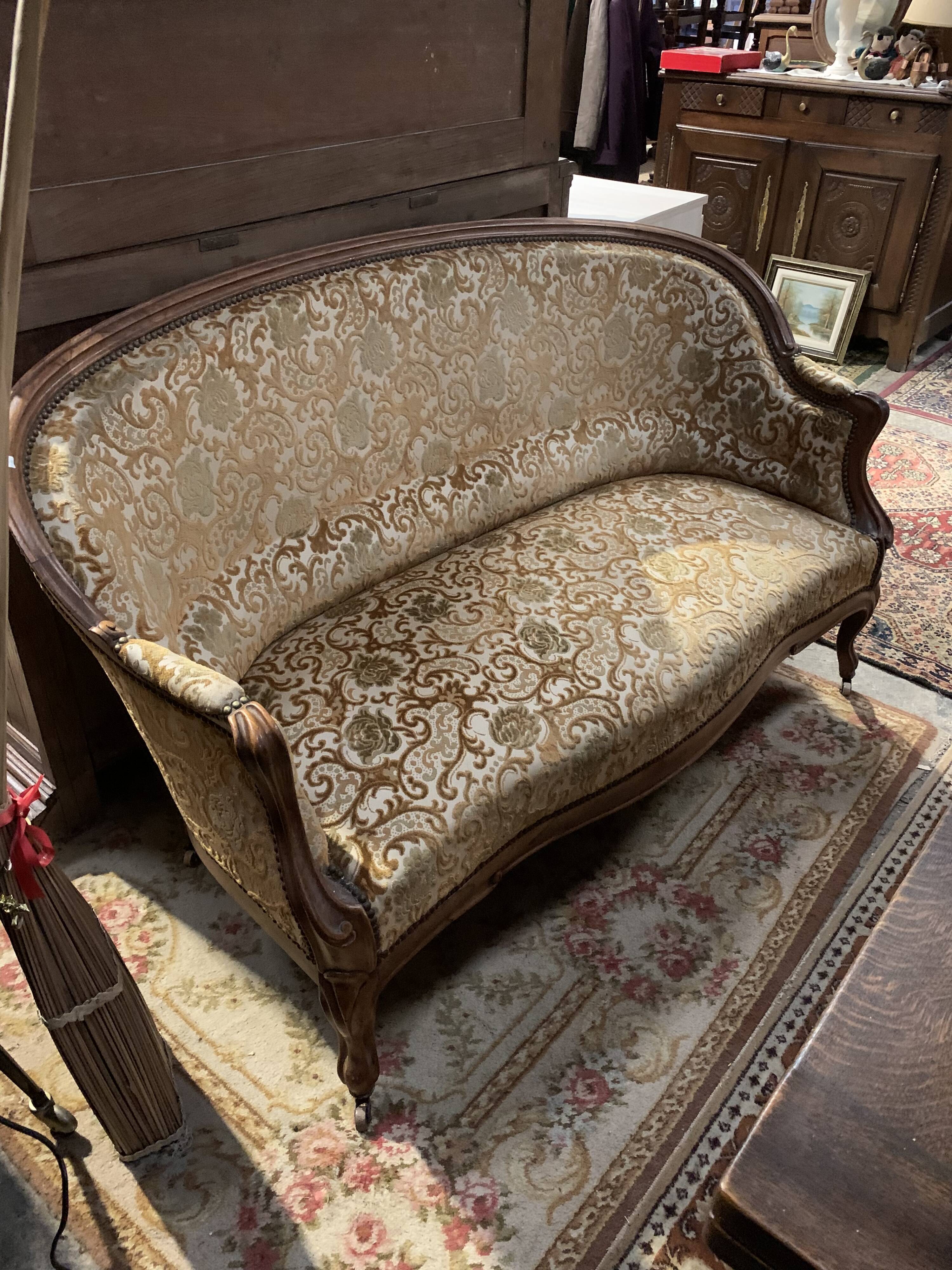 Louis XV sofa in oak