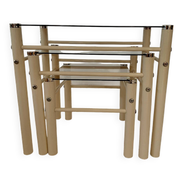 Nest of coffee tables