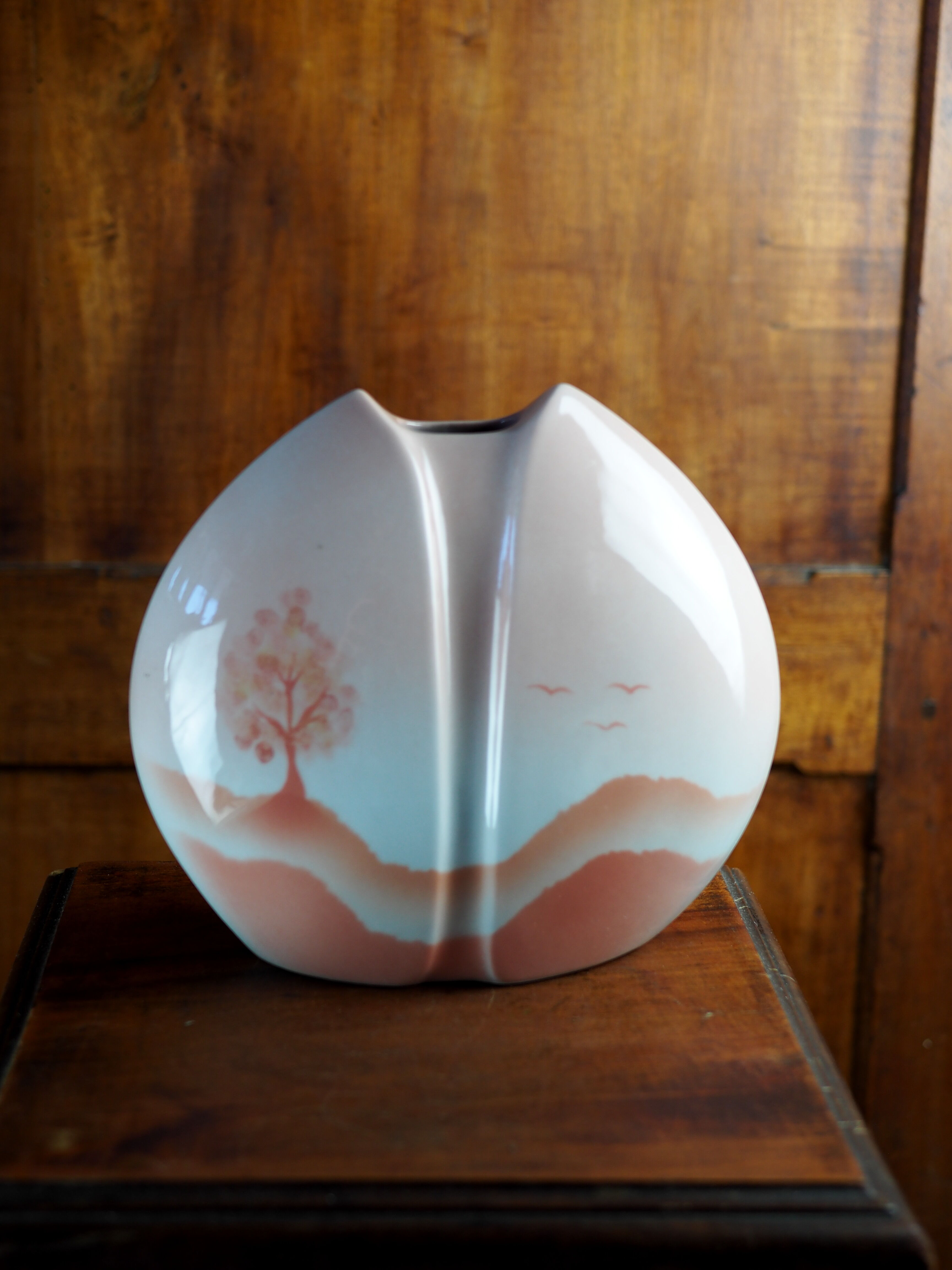 Pink lens vase, poetic landscape tree & flight of birds - Yves Mohy, porcelain of Virebent - ann