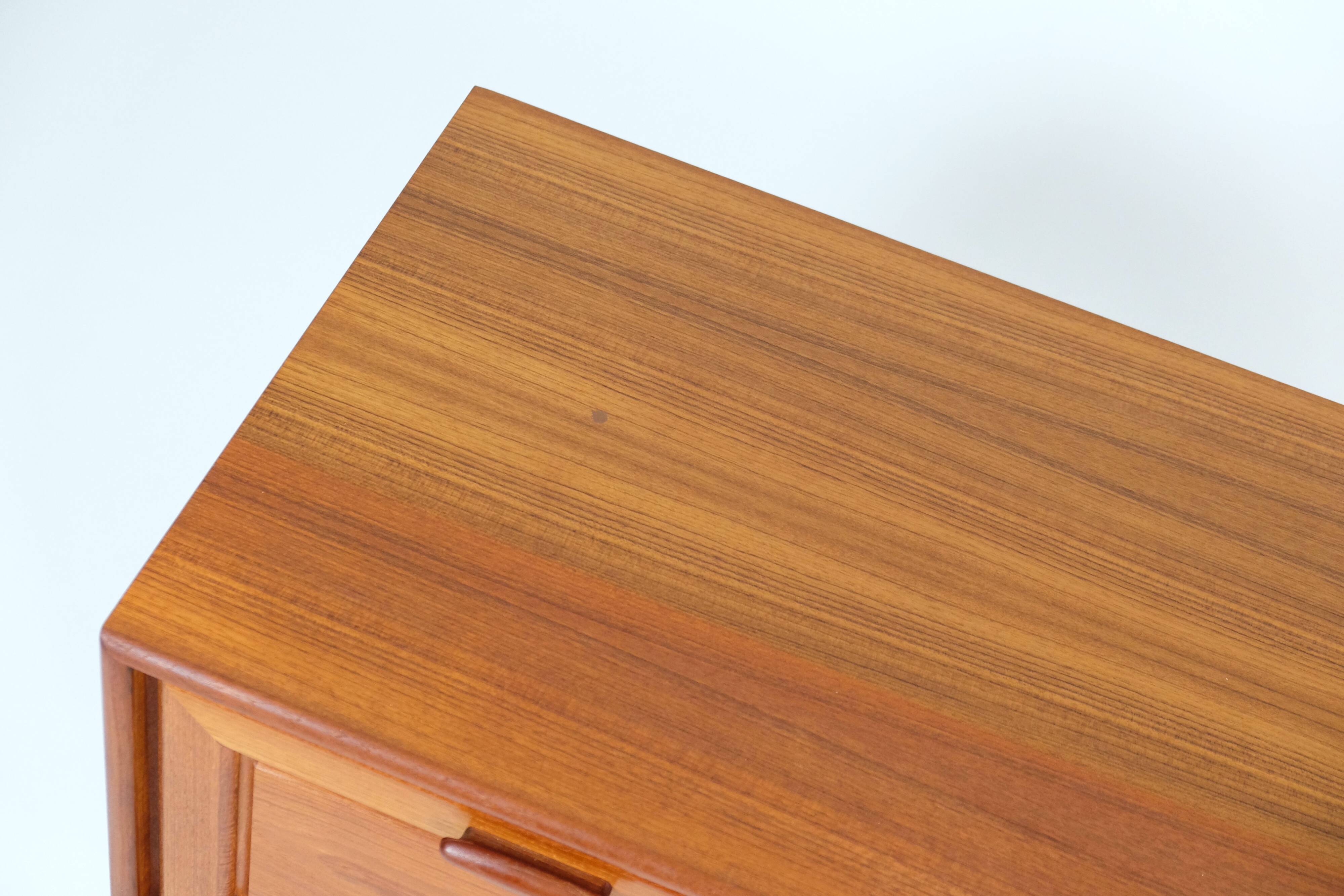 Vintage teak lowboard chest of drawers sideboard drawers 60s 70s