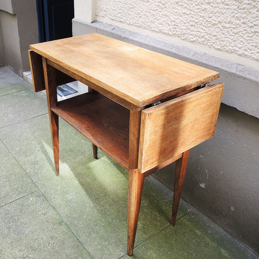 Old solid wood console with 2 flaps.