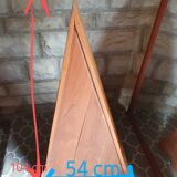 Commode forme pyramidale