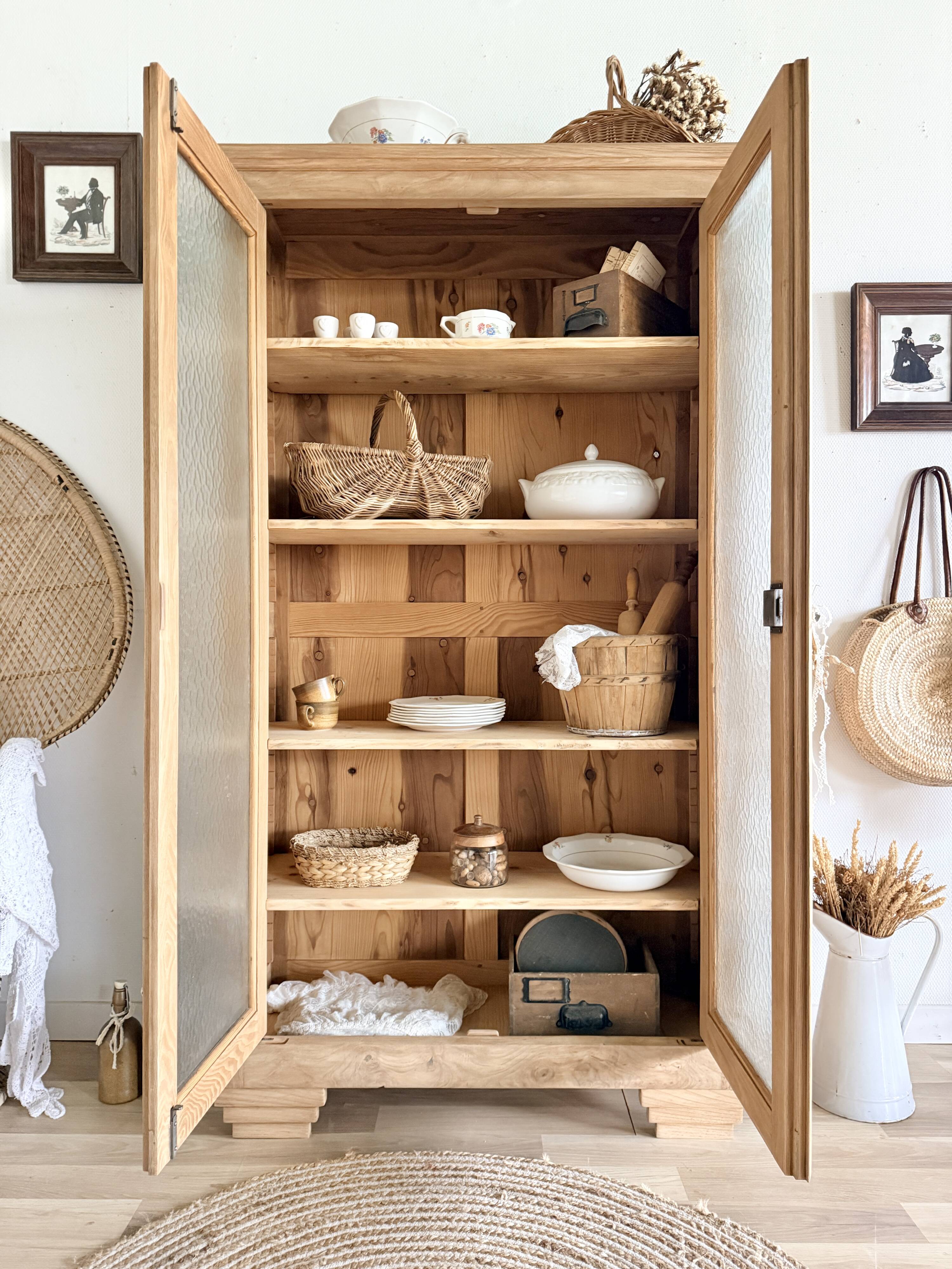 Antique display cabinet/sideboard