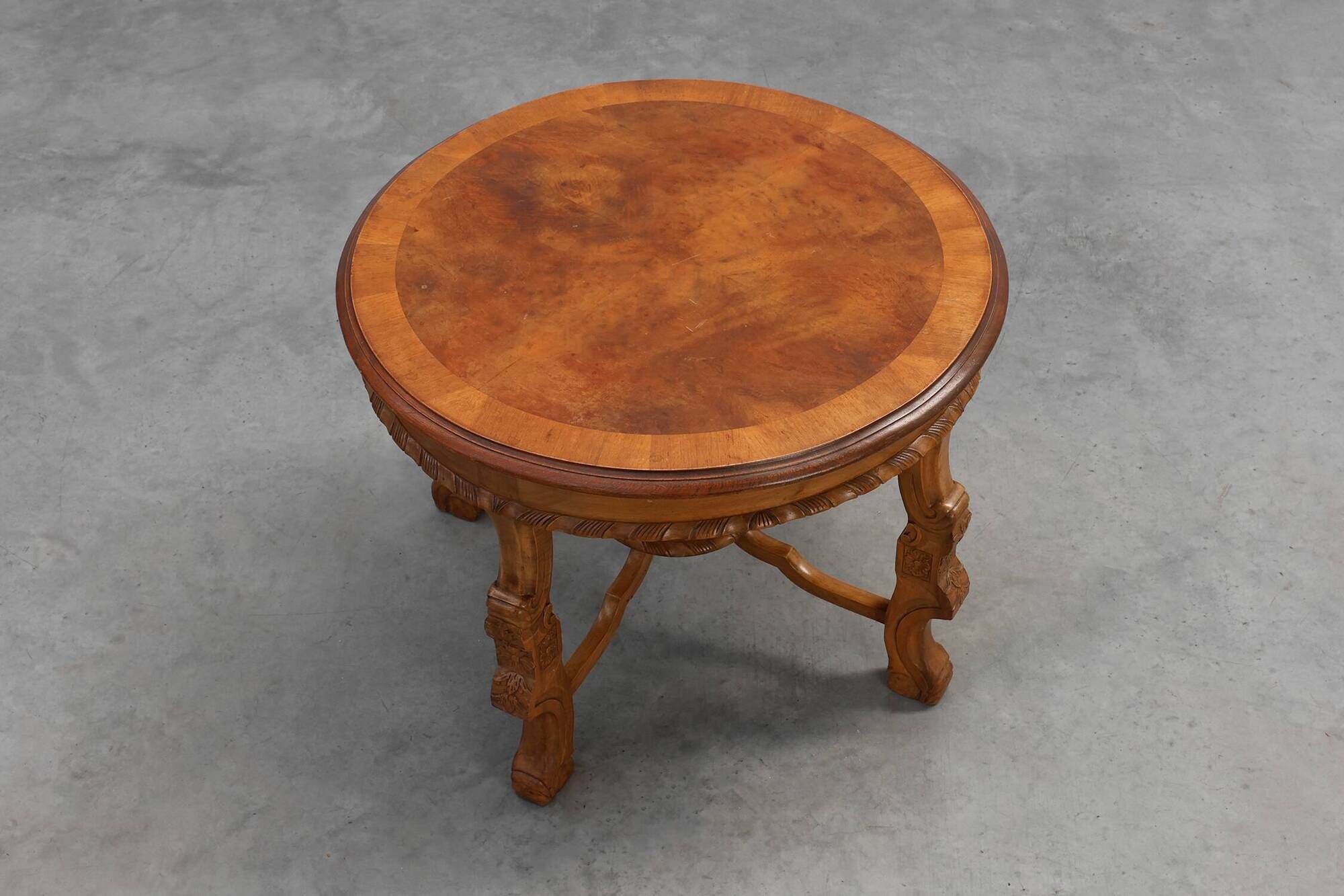Renaissance‑Style Round Walnut Coffee Table, France – Late 19th Century