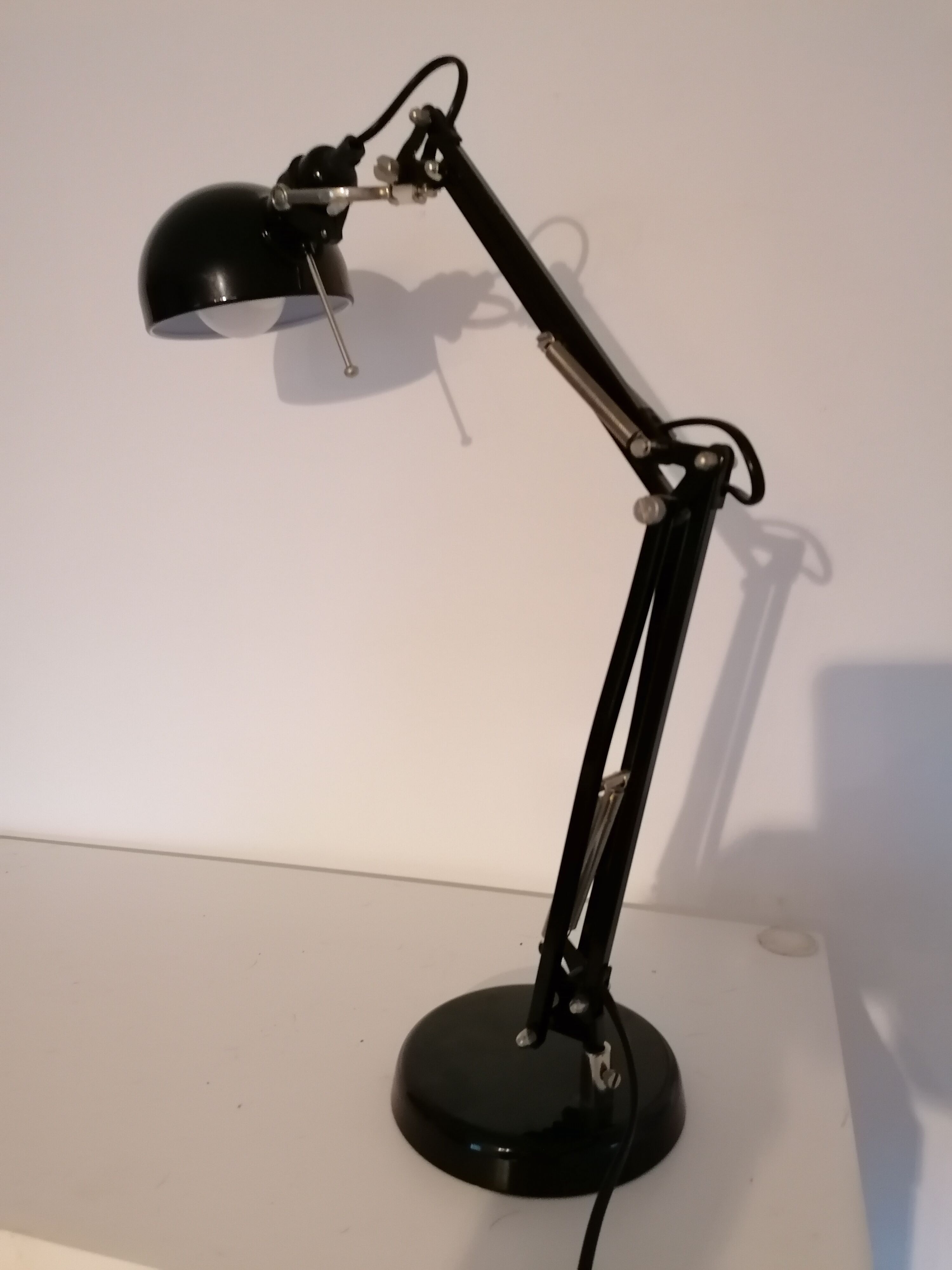 Desk lamp style workshop architect