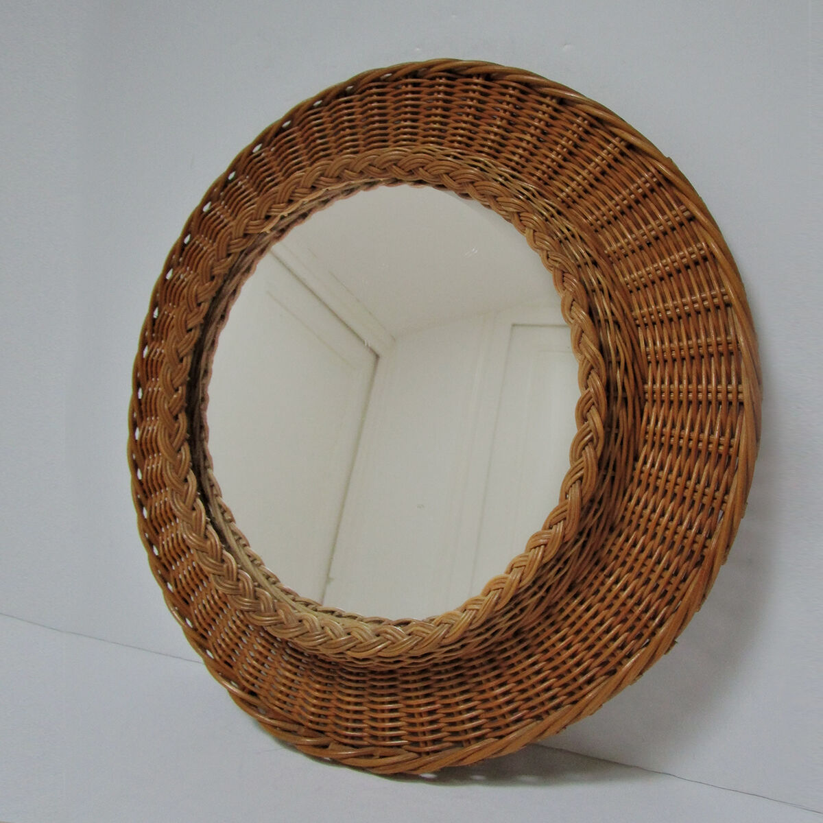 SEE OUR RATTAN MIRRORS FOR LESS THAN 100 EUROS