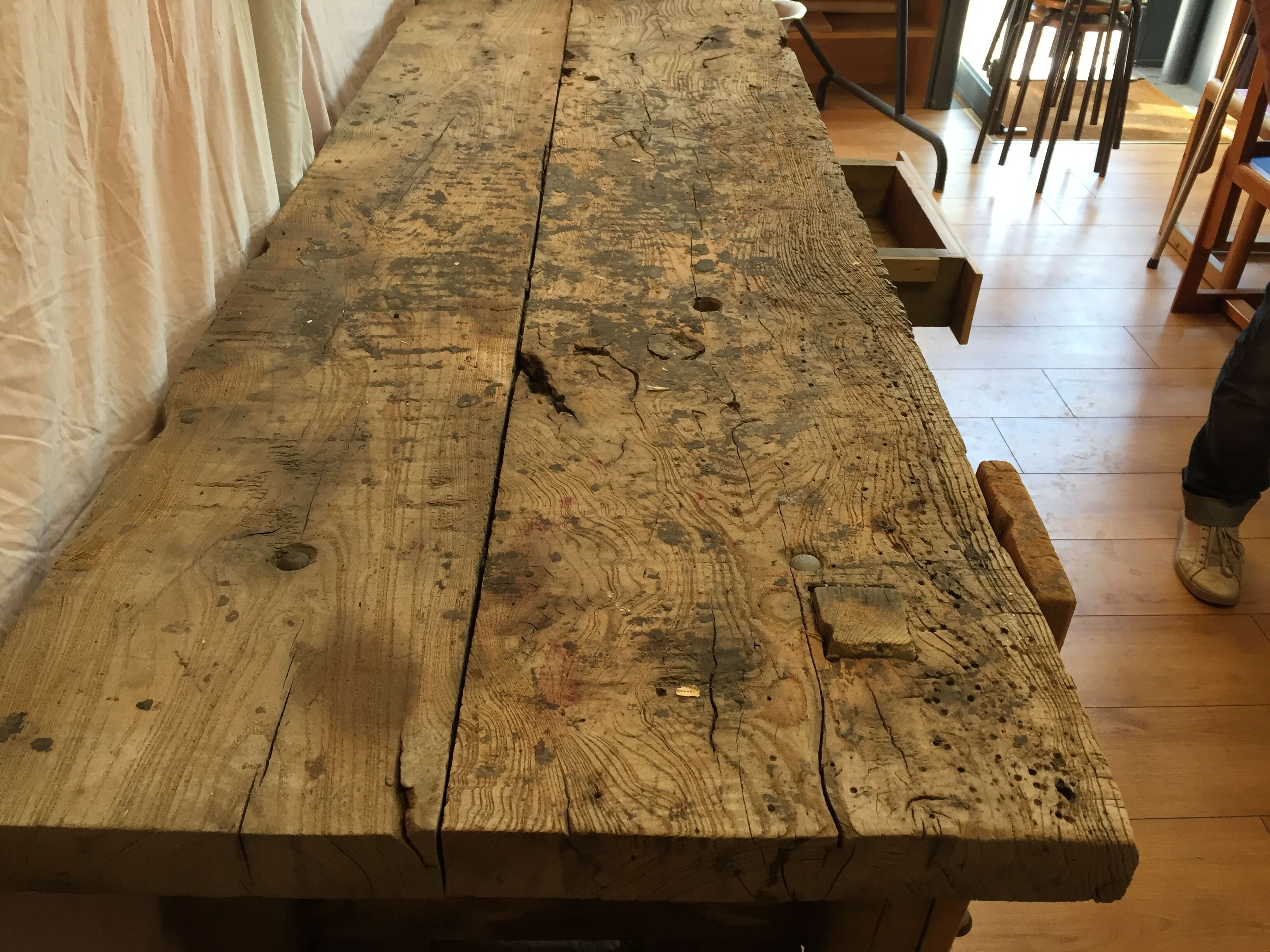 Workbench in chestnut