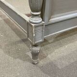 Lit de style Louis XVI début XXème en bois peint