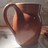 Sandstone pitcher