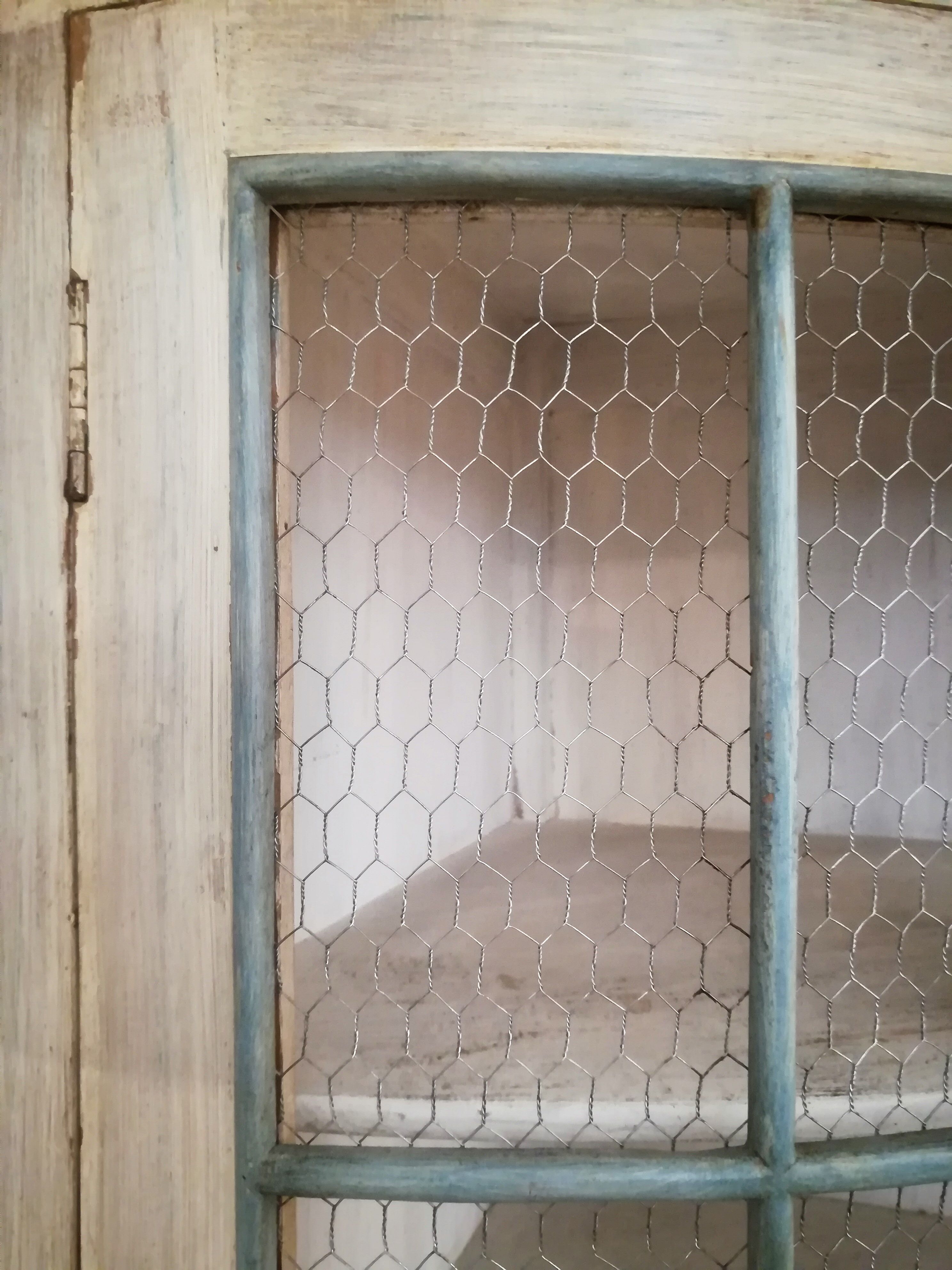 Encoignure 2 patinated body