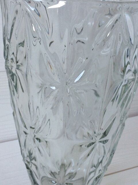 Glass vase patterned vintage flowers 40/50
