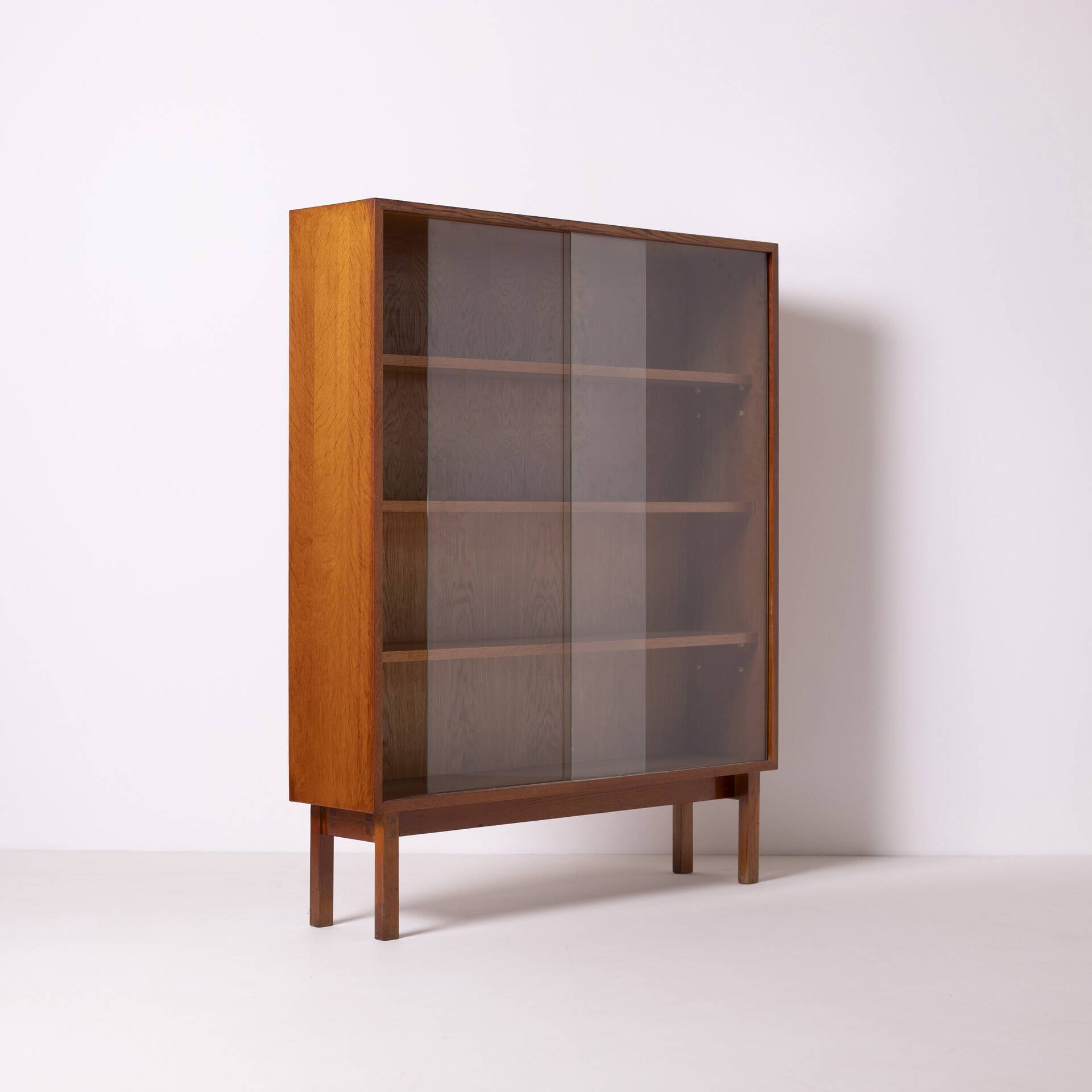 ULUV library, light oak, Czechoslovakia, 1960s.