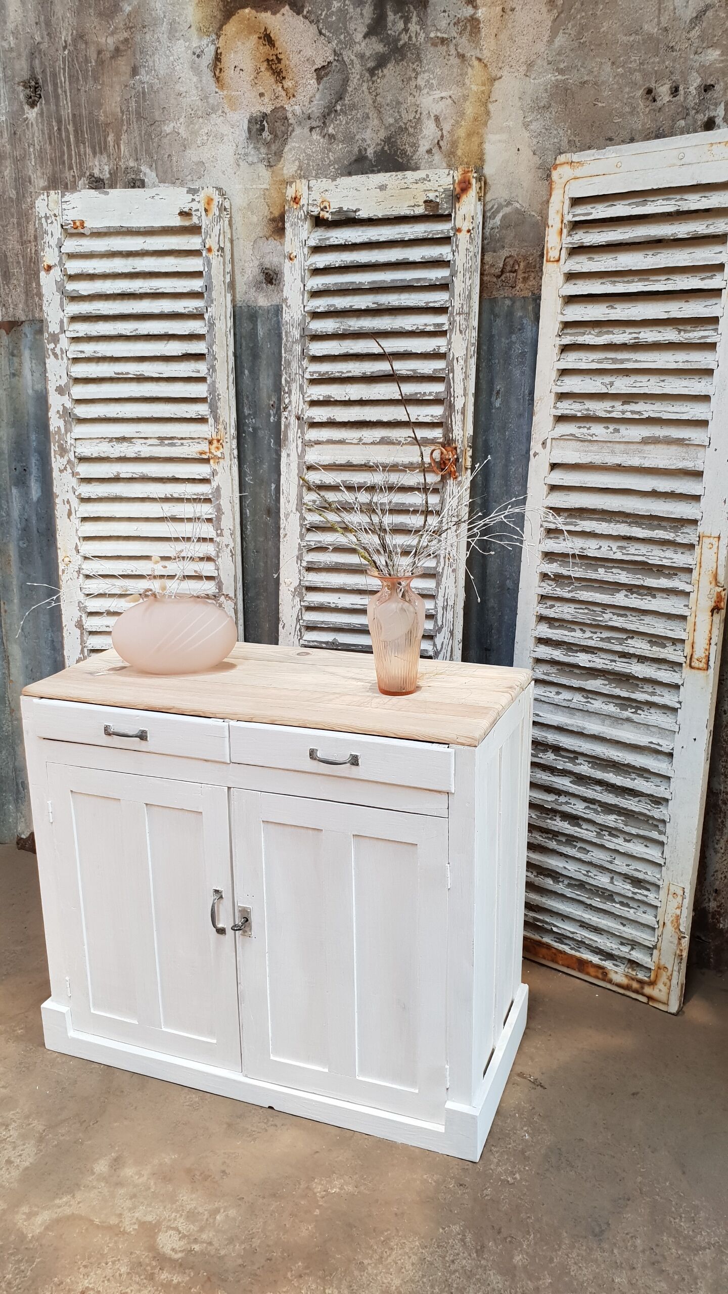 Buffet parisien vintage