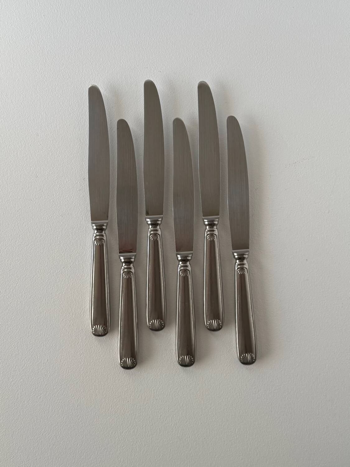 Set of 6 Vintage Modernist Sea Shell Design Dinner Knives
