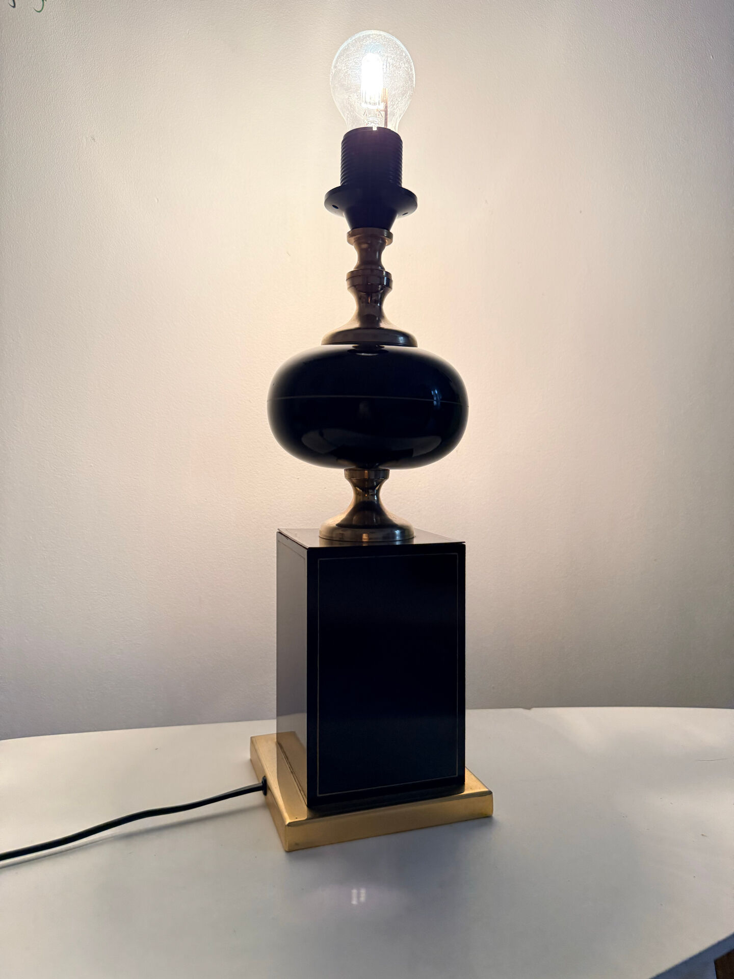 Vintage Lamp Le Dauphin Model Jefferson / Hollywood Regency Style