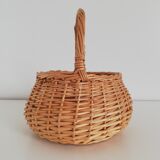 Panier en osier vintage